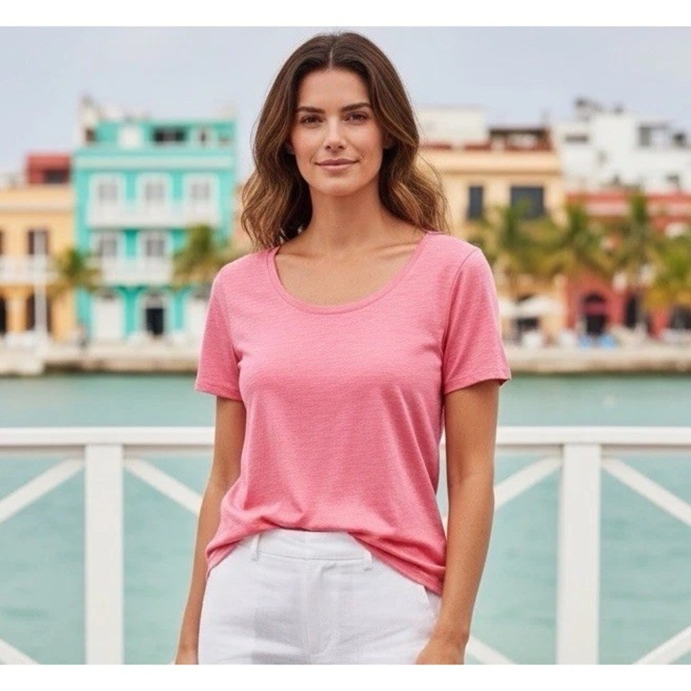 New Lilly Pulitzer Size Medium Etta Top Light Pink Scoop Neck Tee T Shirt Soft